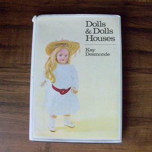 Book "Dolls & Dolls Houses" (#EV1069)